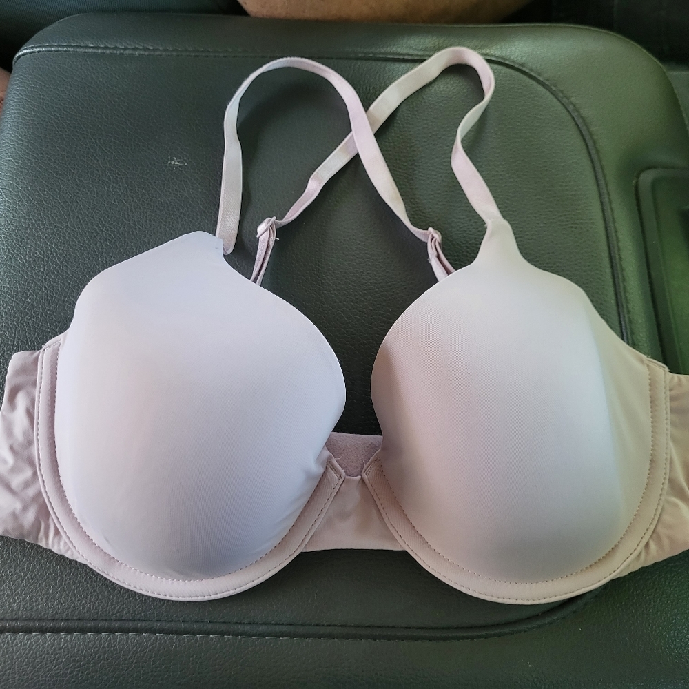 Victoria's Secret T-Shirt Lightly Lined Full Coverage Bra 34C
